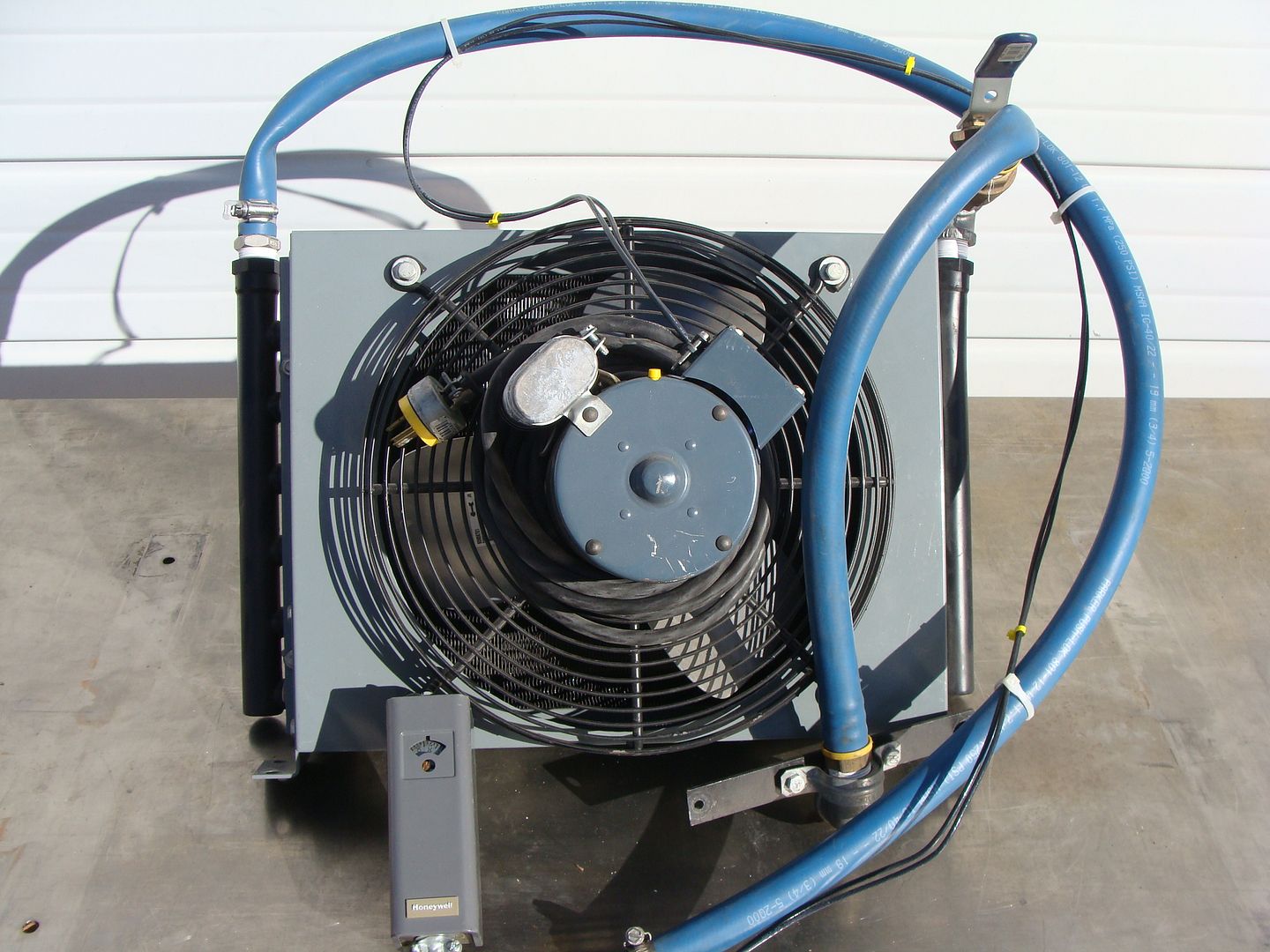 Thermal Transfer 4F355 Forced Air Oil / Water Cooler Heat Exchanger W